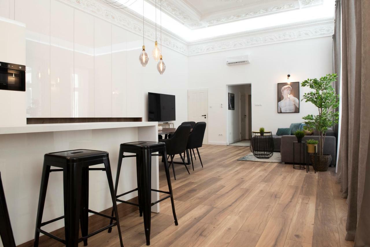 Luxury Apartment By Hi5 - Kalman Imre Suite Budapest Exterior foto